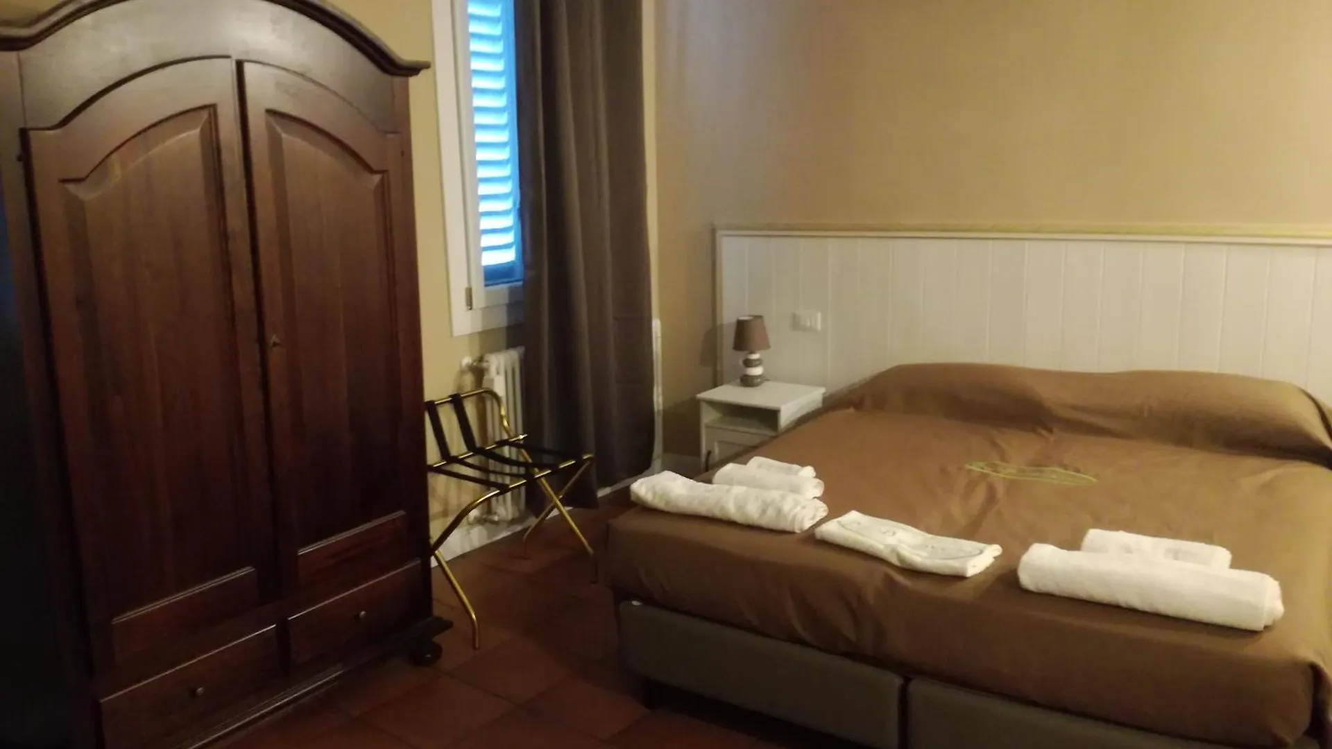 Piazza Maggiore Palace 800 - Bedinbolognacentroh- Rooms Guest house Bologna